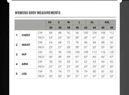 فستان أبيض انيق من قطعتين