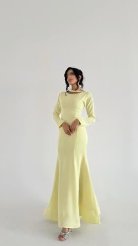 ‏فستان راقي لاكمام طويلة