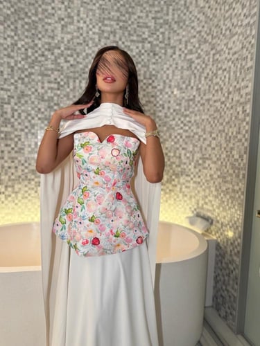 ‏فستان من قطعتين مع تنورة كلوش