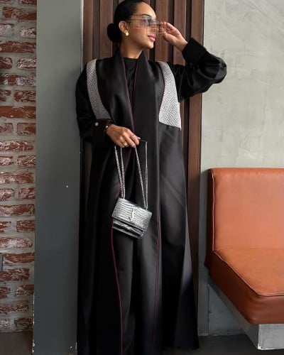 عباية شتوية بقصة عملية