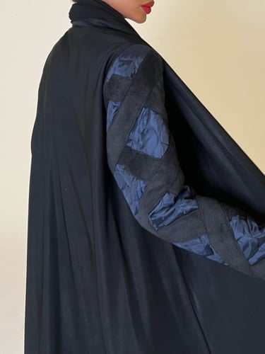 عباية شتوية بأكمام عصرية