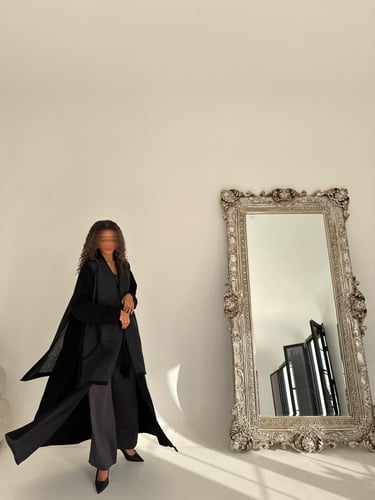 عبايه كويتيه نص كلوش بتصميم مختلف عملي راقيه