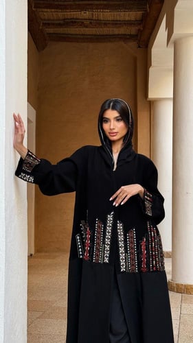 عباية يوم التأسيس