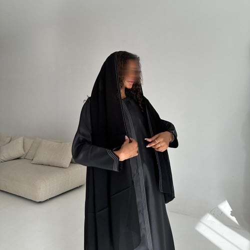 عباية تفته أنيقة عملية .