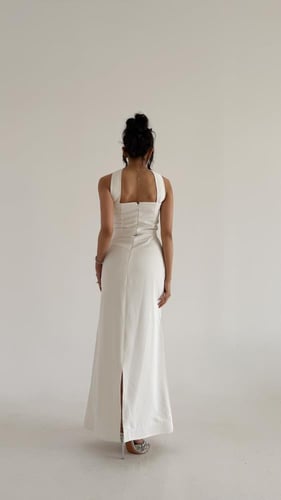 فستان أبيض انيق من قطعتين