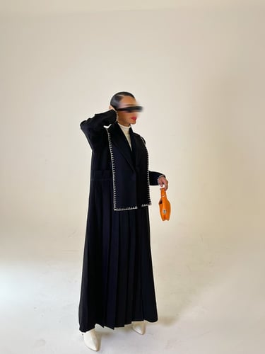 عباية كتان بشك دردوزي عصري