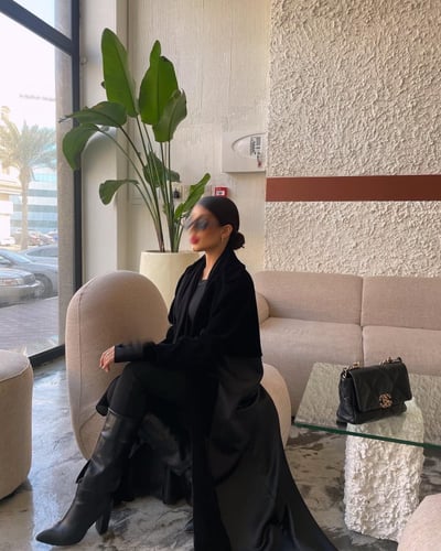 عباية نصف تفتة و نصف مخمل كلوش