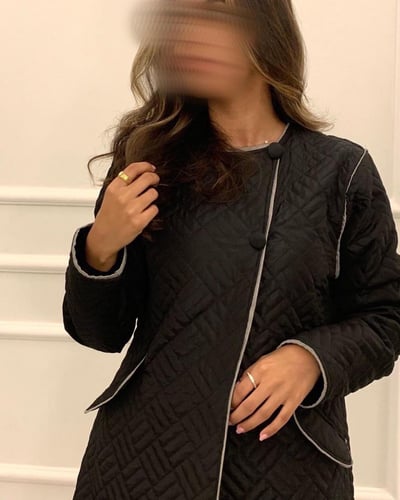 عباية شتويه بتصميم رسمي مزينة بخيوط الزيج