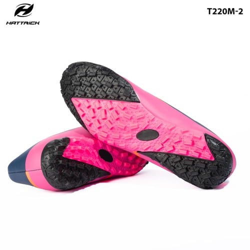 حذاء كورة قدم الكحلي مع الوردي