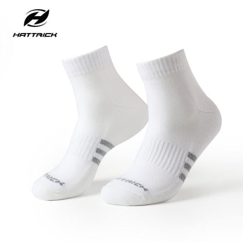 جورب ابيض ربع الساق