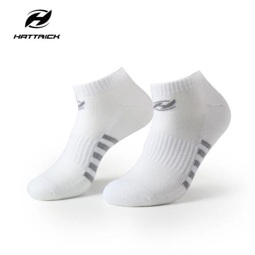 جورب قصير أبيض