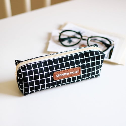 مقلمة مخططة أسود أبيض