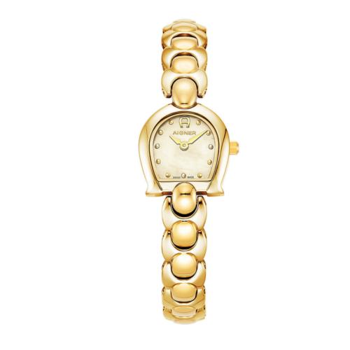 ساعة اقنر نسائية