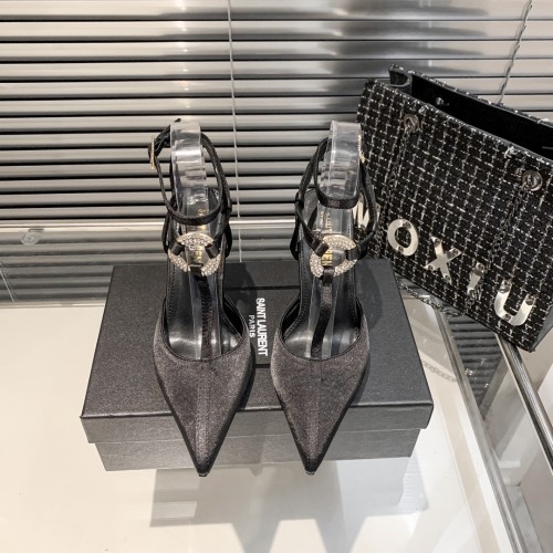 كعب سان لوران