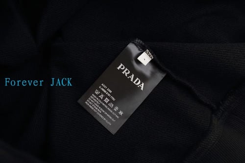 بلوفر برادا