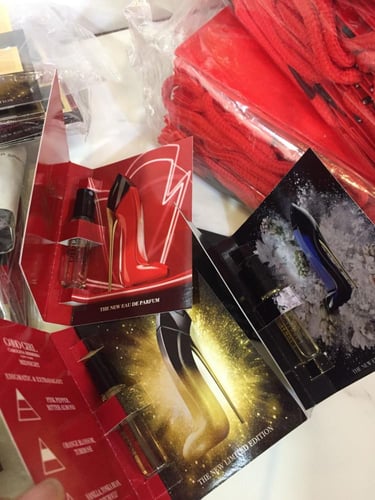 توزيعات كارولينا هريرا