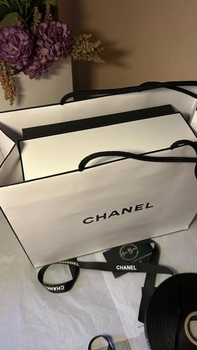 بوكس وكيس شانيل ..