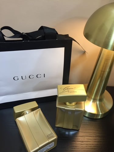 لوشن قوتشي مع كيس ..قطعه فقط