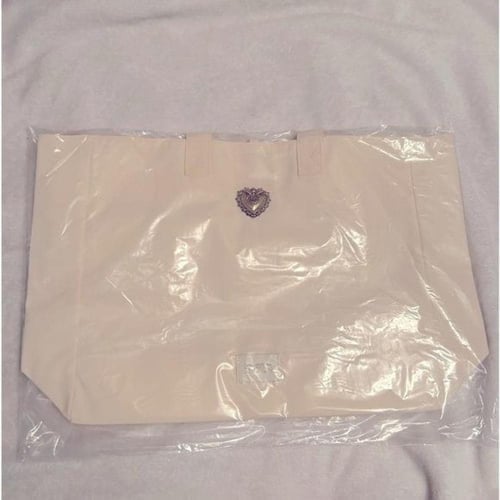 توت باق دولتشي آند غابانا