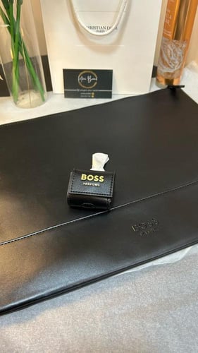 باوتش Boss من الجلد