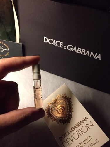 توزيعات عطر ديفوشن الاصدار الجديد من دولتشي آند غا...