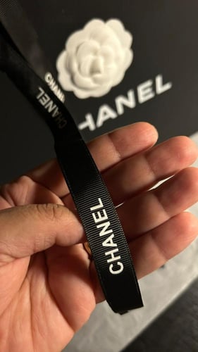 اكياس شانيل .. كبيرة