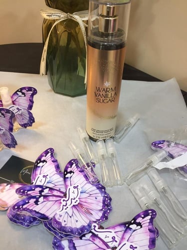 توزيعات الفراشات بعطر ورم فانيلا شوغر