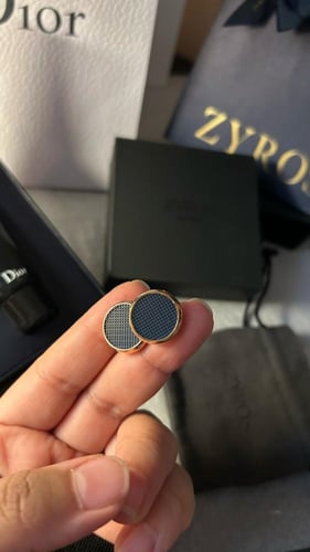 ديور سوفاج و زايروس