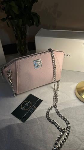 حقيبة جفنشي إصدار جديد