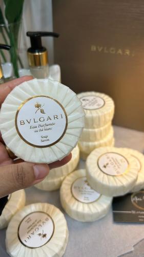 صابونه بلغاري The blanc White Tea Soap