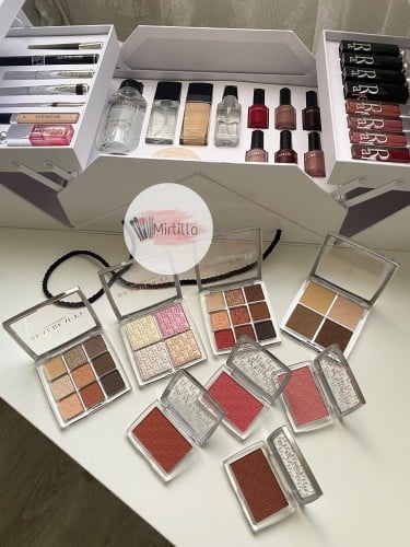 بوكس مكياج ريل بيوتي بديل ديور الكبير - الابيض