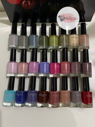 بوكس مناكير فنتي الأسود 24 حبه بديل بولفير