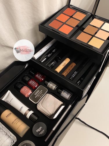 بوكس مكياج بديل كيكو - كبير