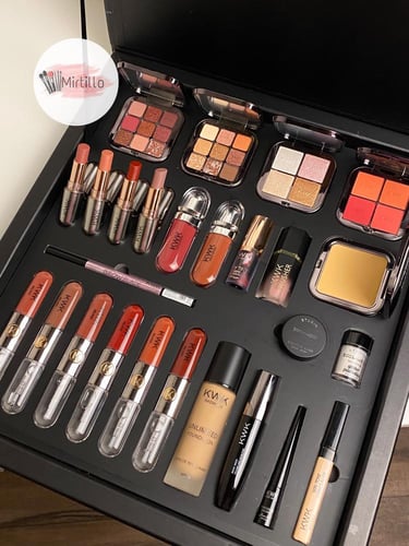 بوكس مكياج بديل كيكو ( الجديد )