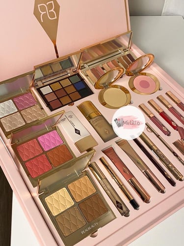 بوكس مكياج بديل شارلوت الجديد - الوردي