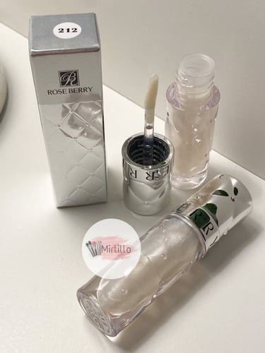 قلوس شفاف بلمعه بديل سيفورا