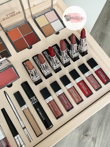 بوكس مكياج بديل ديور - بيج