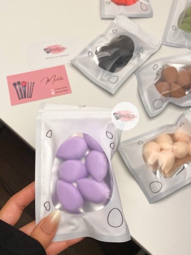 بيوتي بلندر صغير 6 قطع ( اللون عشوائي )