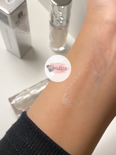 قلوس شفاف بلمعه بديل سيفورا