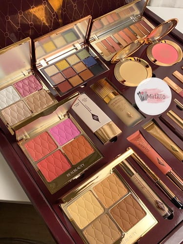 بوكس مكياج بديل شارلوت الجديد - العودي