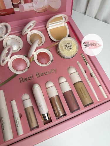 بوكس مكياج بديل رير بيوتي