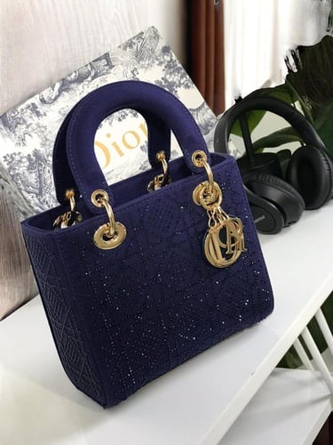 حقيبه نسائيه من Dior