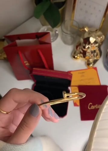 اسواره وخاتم كارتير