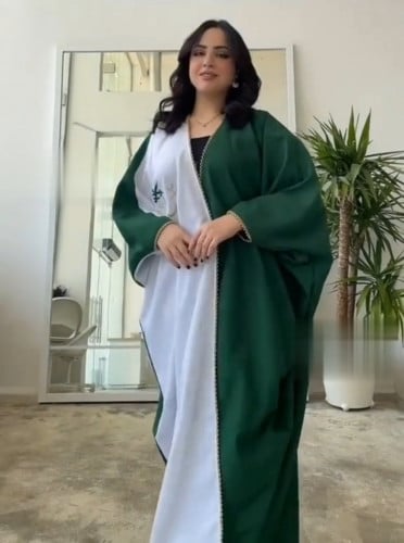 بشت نسائي ملكي