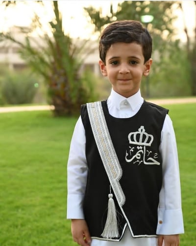 سديري البشت