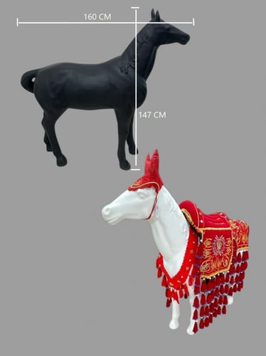 مجسم خيل كامل