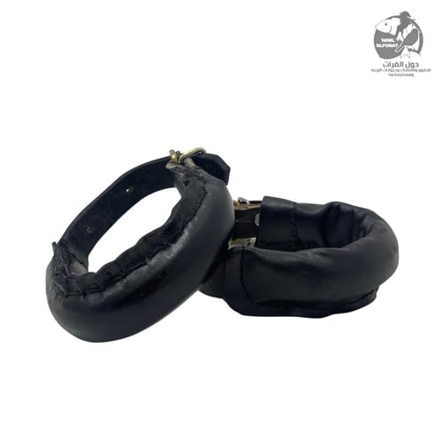 ثقالات جلد قطعتين