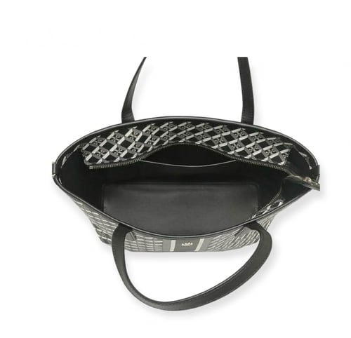 توري بورش شنط عملية للاستخدام