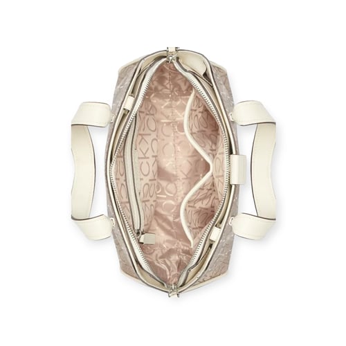 شنطة نسائية بتصميم راقي من كالفن