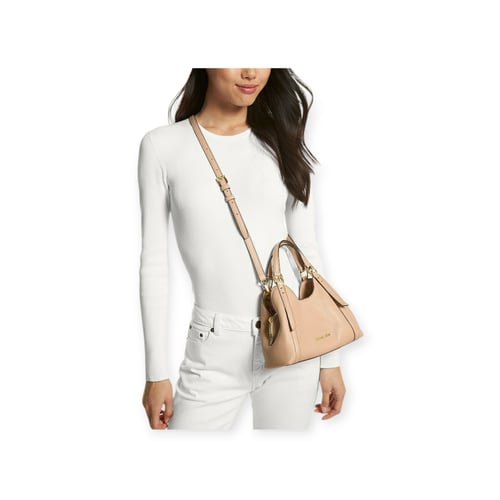 شنطة كروس بتصميم مميز من مايكل